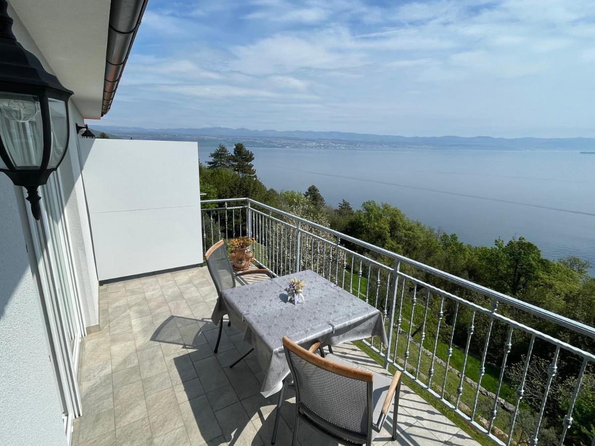 Studio Apartman Rubinic Lovran Bagian luar foto